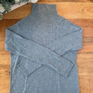Vince long sleeve top